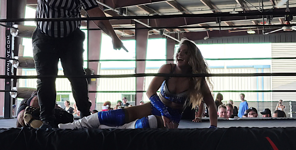 Madisyn Maxxwell Xanti Li SHINE 87 Win 
